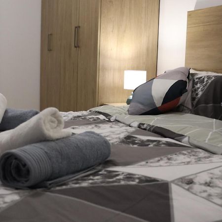 Sc6 - Modern & Spacious 2 Bed خليج سانت بول المظهر الخارجي الصورة